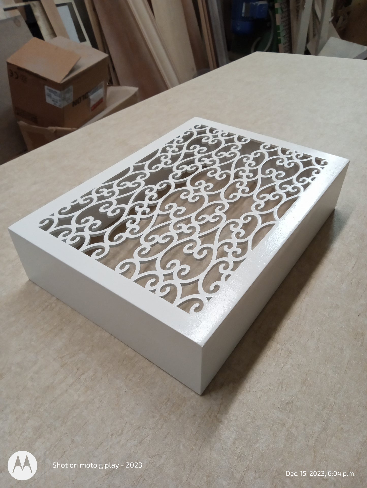 Carillon de porte en bois fait main - E009