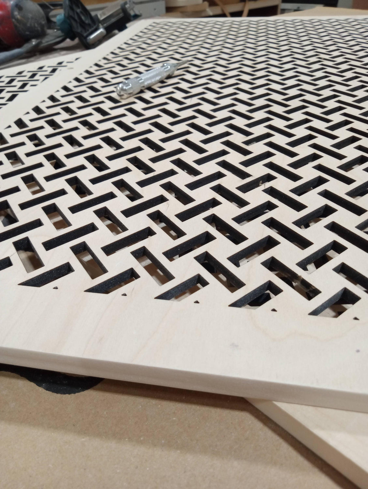 Walkable 3/4 inch birch floor vent grille, flush fit